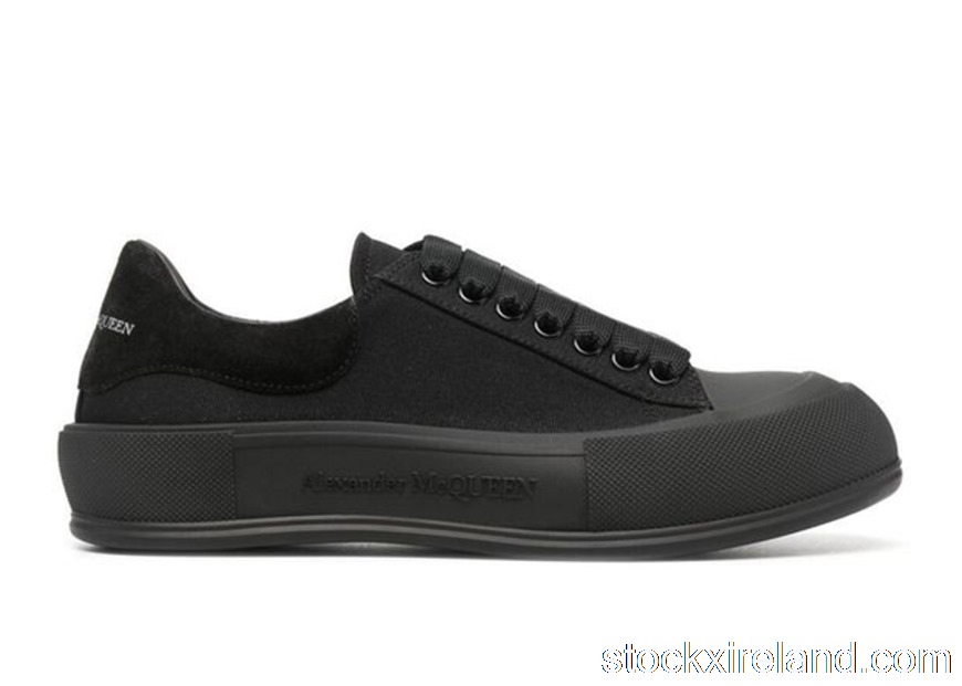 IE Alexander McQueen Deck Skate Plimsoll Lace-Up Triple Black 654594W4MV71000