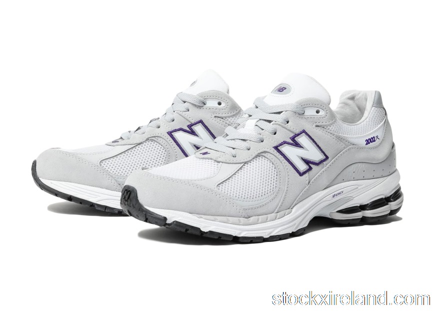 IE New Balance 2002R Beauty & Youth ML2002R6