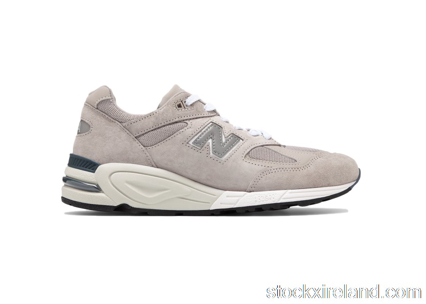 IE New Balance 990v2 9'X Series Pack M990N2