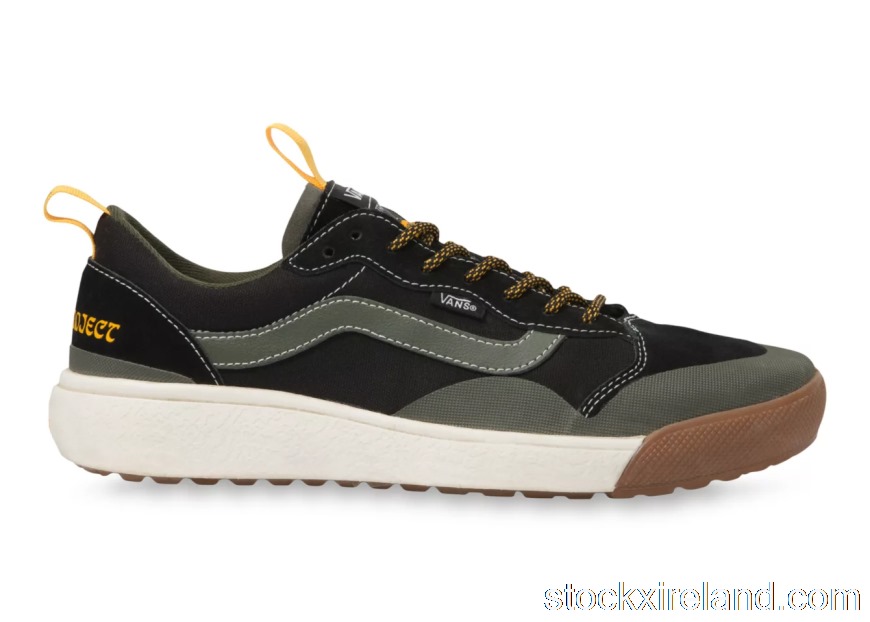 IE Vans UltraRange EXO SE Parks Project Black Olive