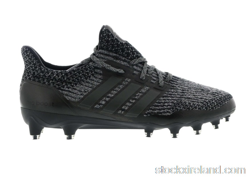 Ultra boost 3 triple black 2025