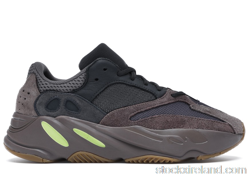 IE adidas Yeezy Boost 700 Mauve EE9614
