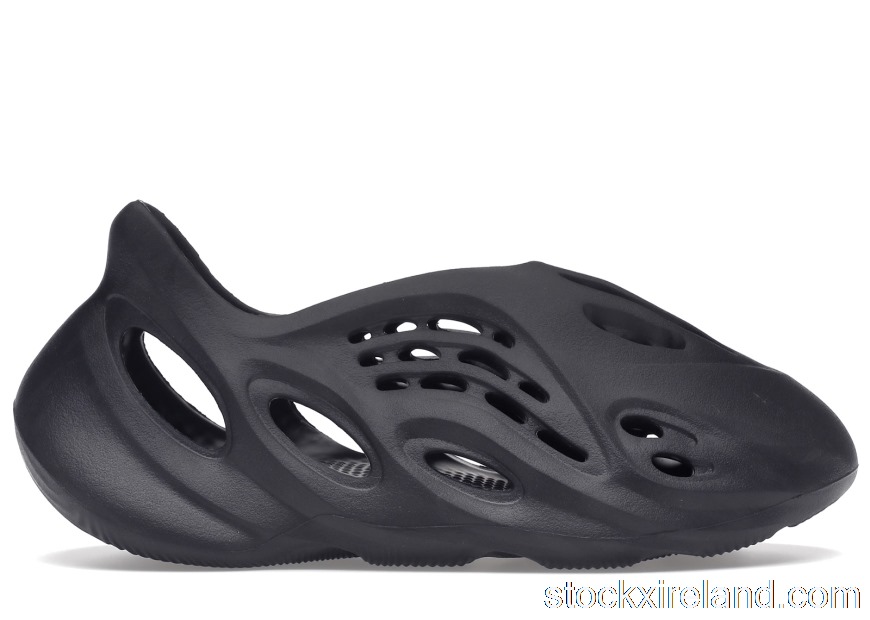 IE adidas Yeezy Foam RNR Onyx HP8739
